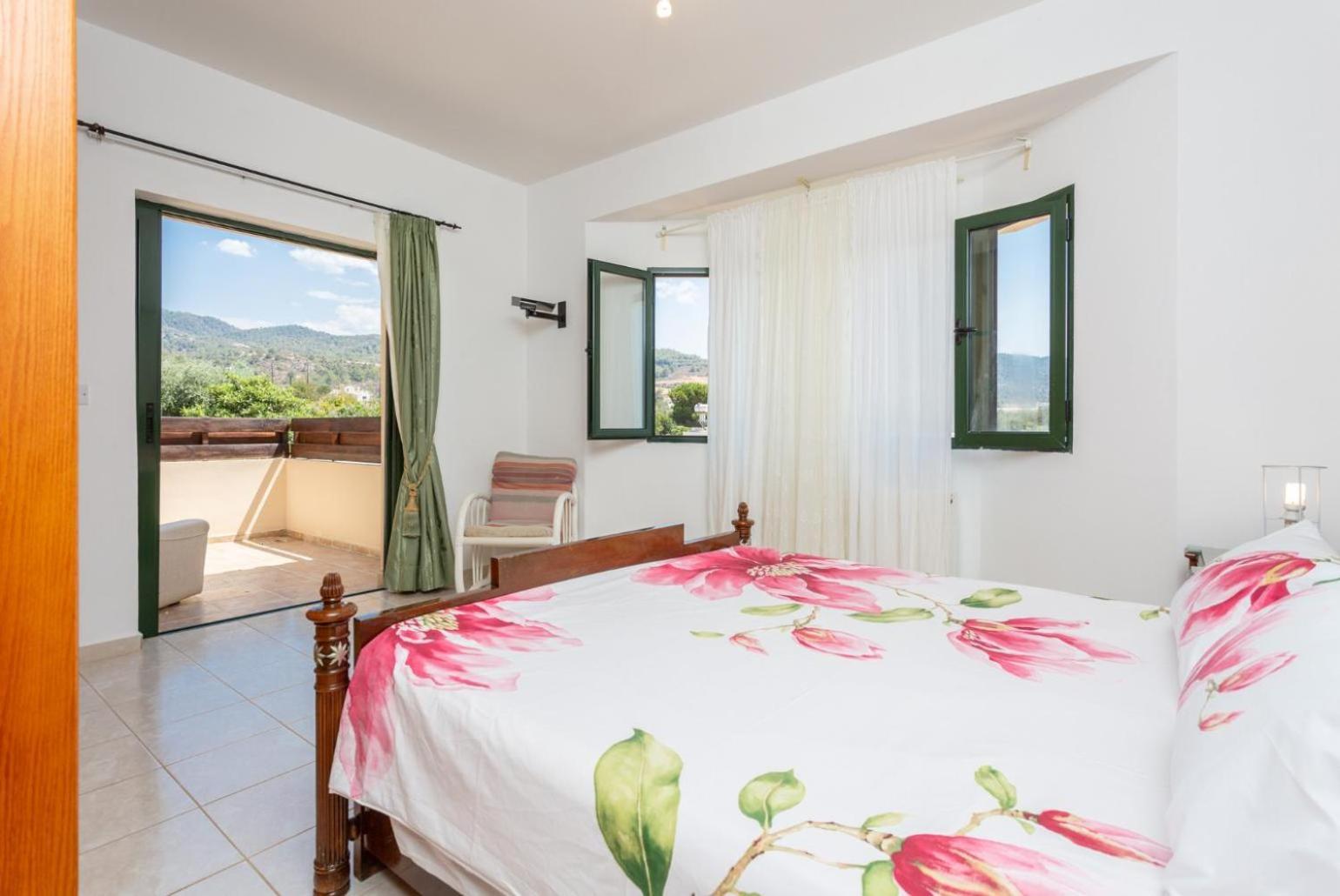 Olivetta Villa