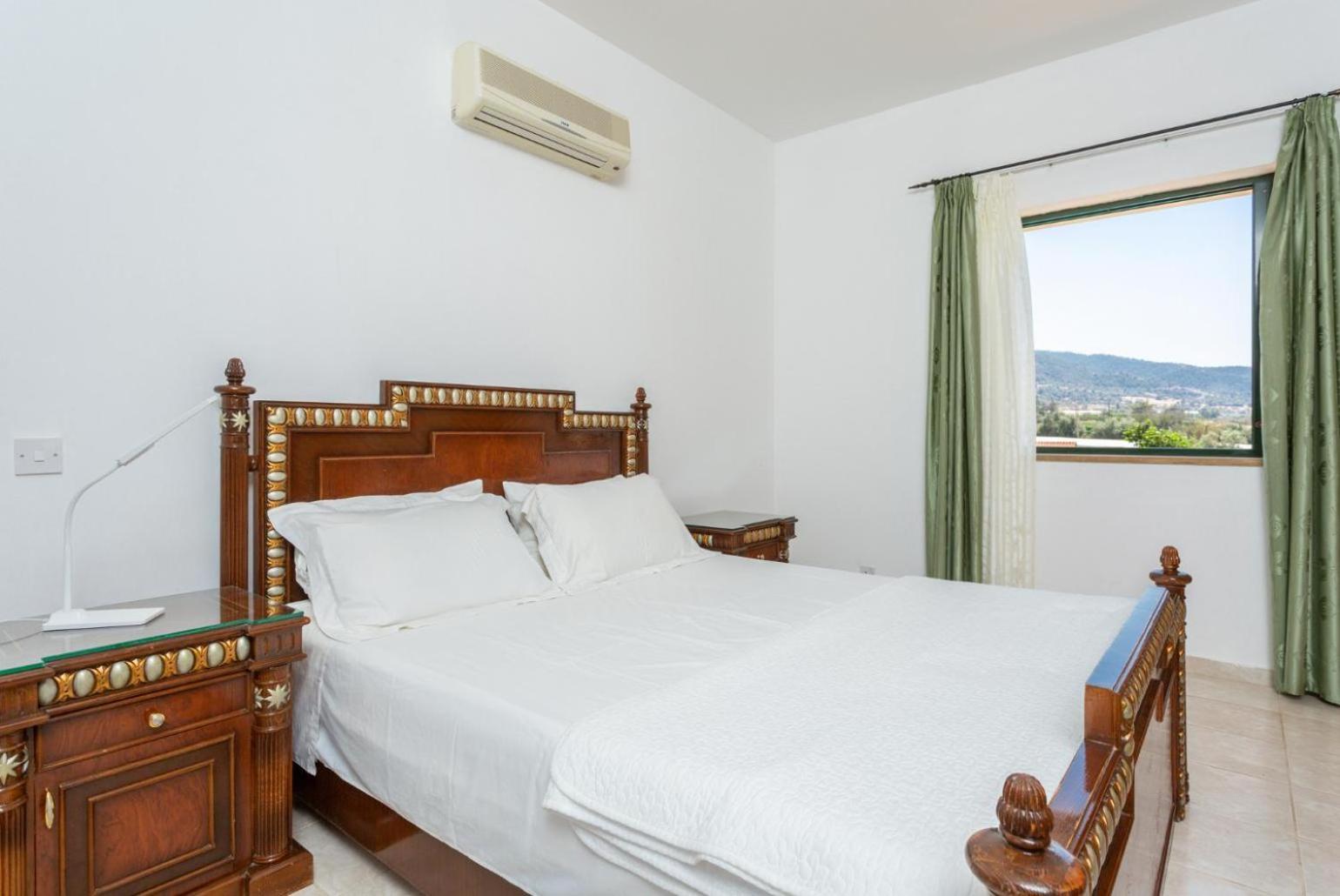 Olivetta Villa *